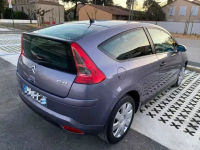 Citroën C4 — photo 2