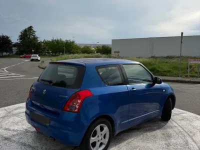 Suzuki Swift — photo 2